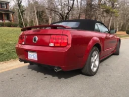 
										2008 Ford Mustang GT full									