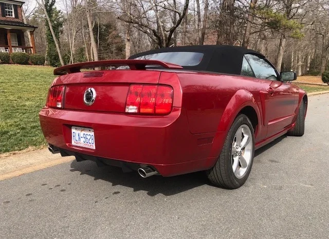 
								2008 Ford Mustang GT full									