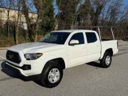 
										2023 Toyota Tacoma DOUBLE CAB SR 2WD 34K MILES full									