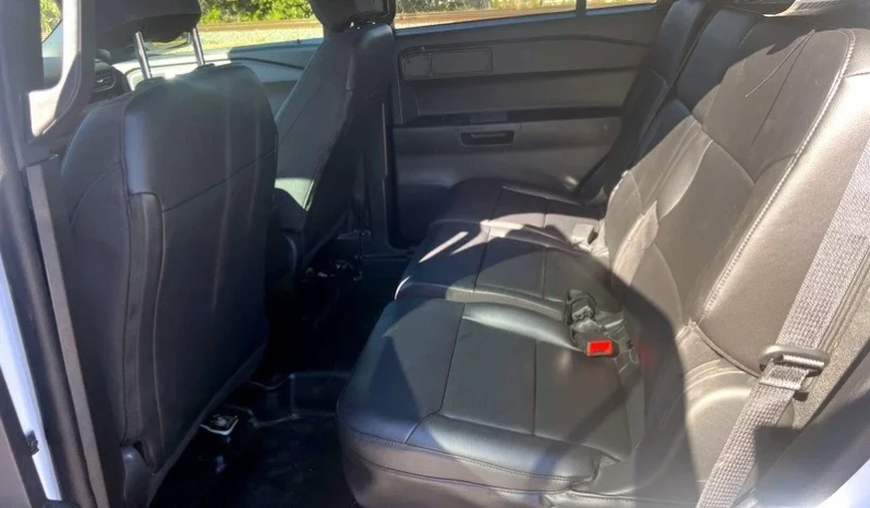 
								2023 Ford Explorer Police interceptor full									