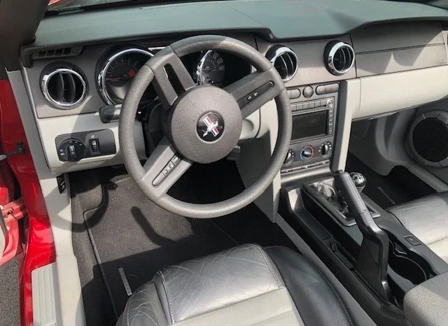 
								2008 Ford Mustang GT full									