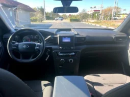 
										2023 Ford Explorer Police interceptor full									