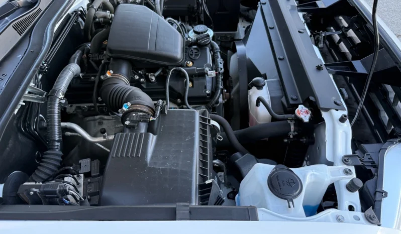 
								2023 Toyota Tacoma DOUBLE CAB SR 2WD 34K MILES full									