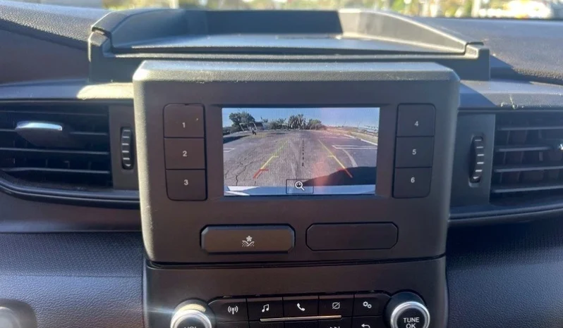 
								2023 Ford Explorer Police interceptor full									