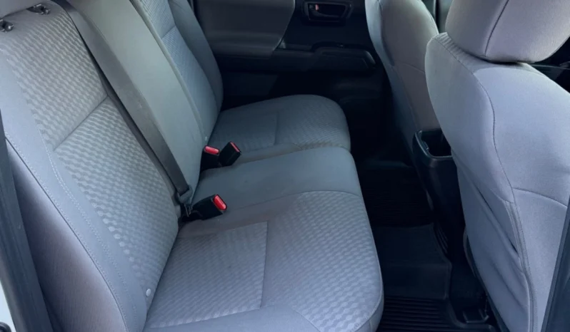 
								2023 Toyota Tacoma DOUBLE CAB SR 2WD 34K MILES full									