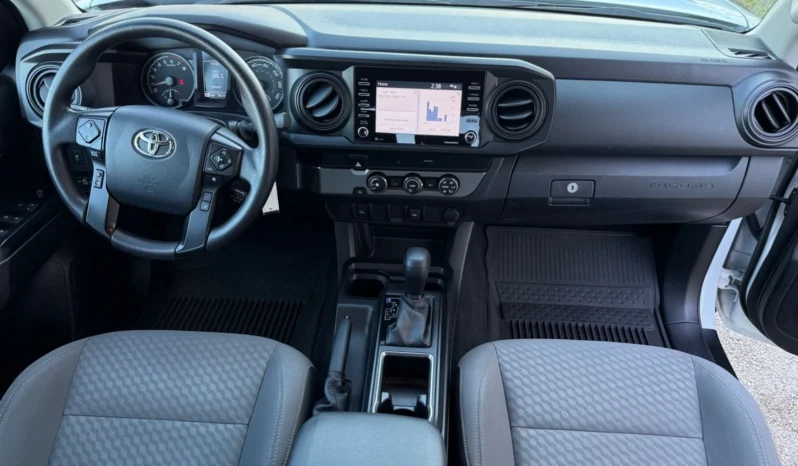 
								2023 Toyota Tacoma DOUBLE CAB SR 2WD 34K MILES full									