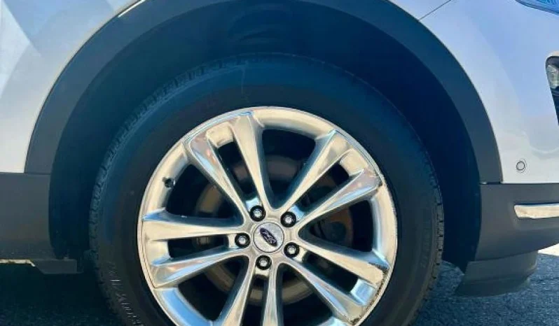 
								2019 Ford Explorer Limited Sport Utility 4D full									