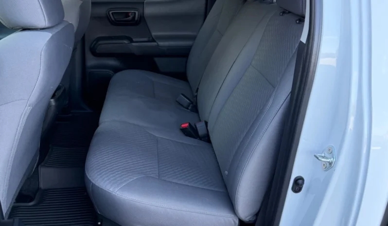 
								2023 Toyota Tacoma DOUBLE CAB SR 2WD 34K MILES full									