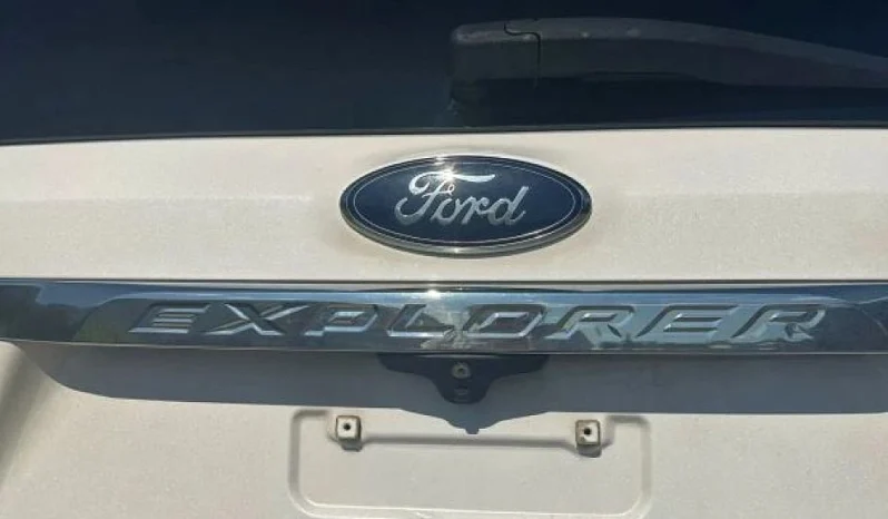 
								2019 Ford Explorer Limited Sport Utility 4D full									