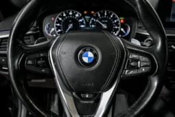 
										2017 BMW 5-Series 530i xDrive full									