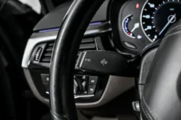 
										2017 BMW 5-Series 530i xDrive full									