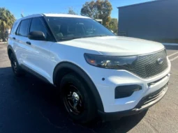 
										2023 Ford Explorer Police interceptor full									