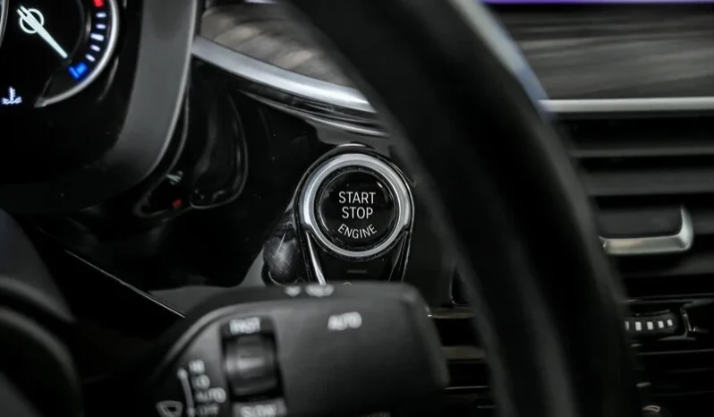 
								2017 BMW 5-Series 530i xDrive full									