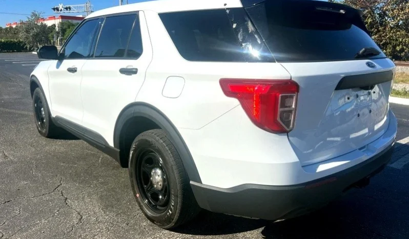 
								2023 Ford Explorer Police interceptor full									