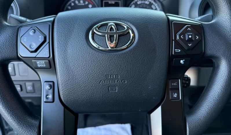 
								2023 Toyota Tacoma DOUBLE CAB SR 2WD 34K MILES full									