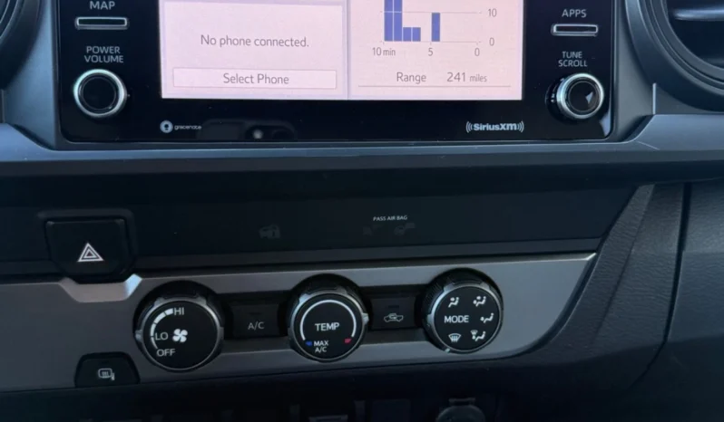 
								2023 Toyota Tacoma DOUBLE CAB SR 2WD 34K MILES full									