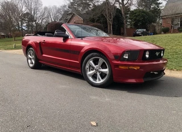 
								2008 Ford Mustang GT full									