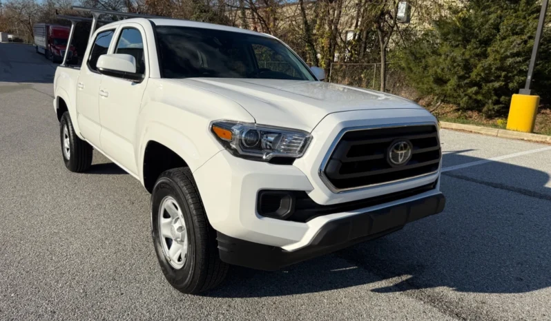 
								2023 Toyota Tacoma DOUBLE CAB SR 2WD 34K MILES full									