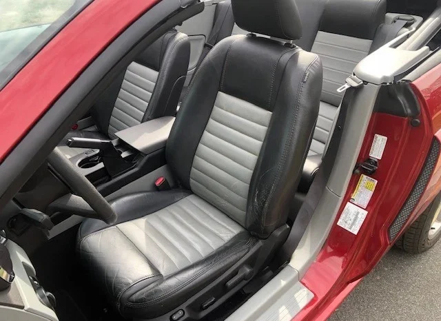 
								2008 Ford Mustang GT full									