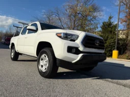 
										2023 Toyota Tacoma DOUBLE CAB SR 2WD 34K MILES full									