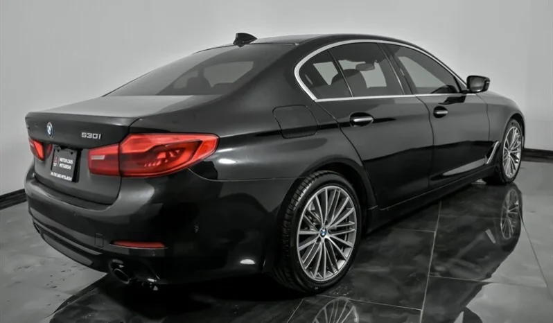 
								2017 BMW 5-Series 530i xDrive full									