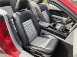 
										2008 Ford Mustang GT full									