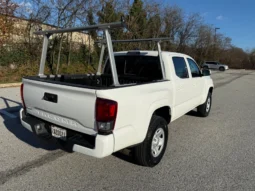 
										2023 Toyota Tacoma DOUBLE CAB SR 2WD 34K MILES full									