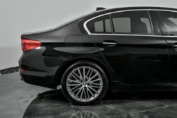 
										2017 BMW 5-Series 530i xDrive full									
